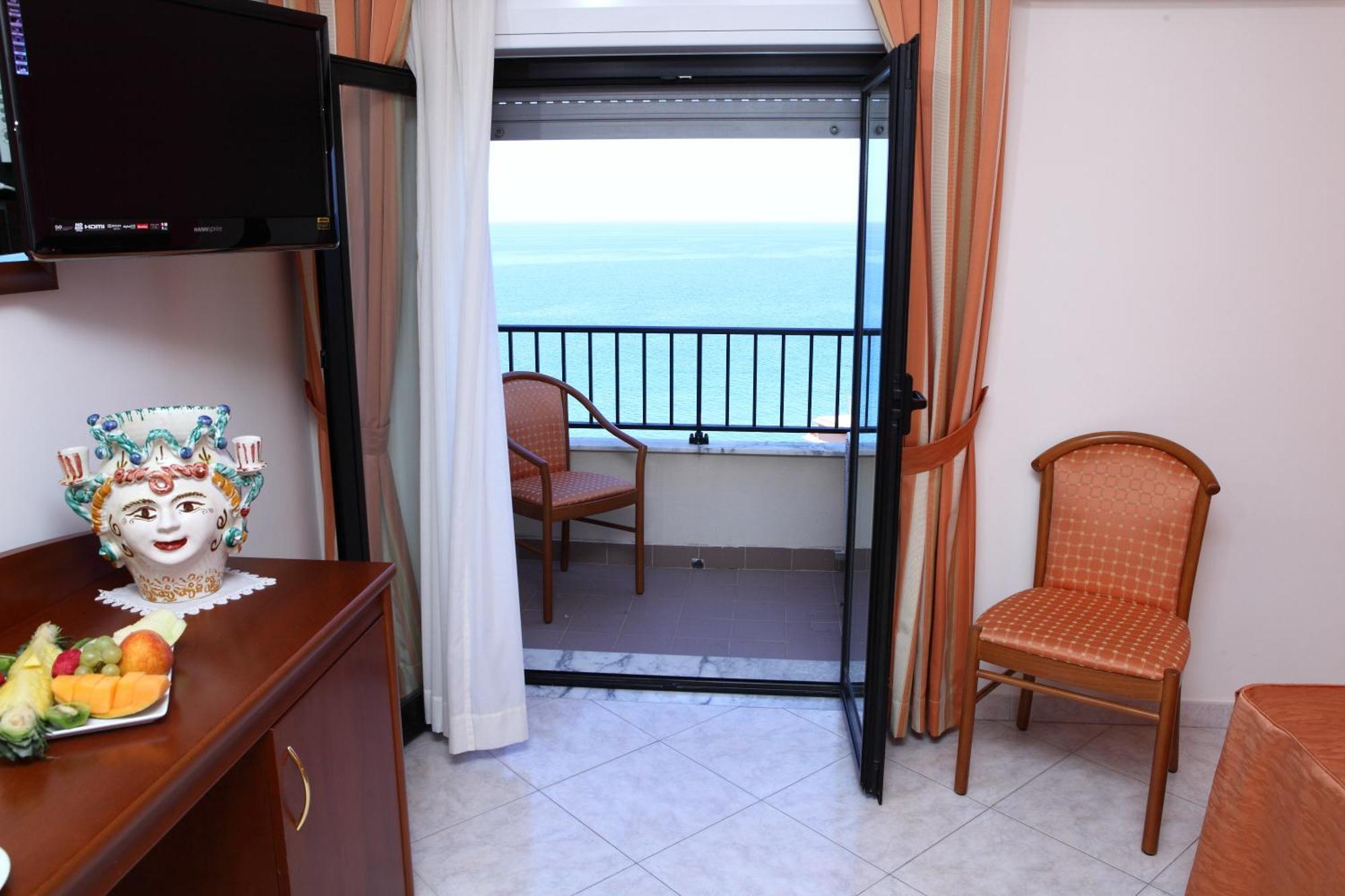 Hotel Za Maria Santo Stefano di Camastra Room photo