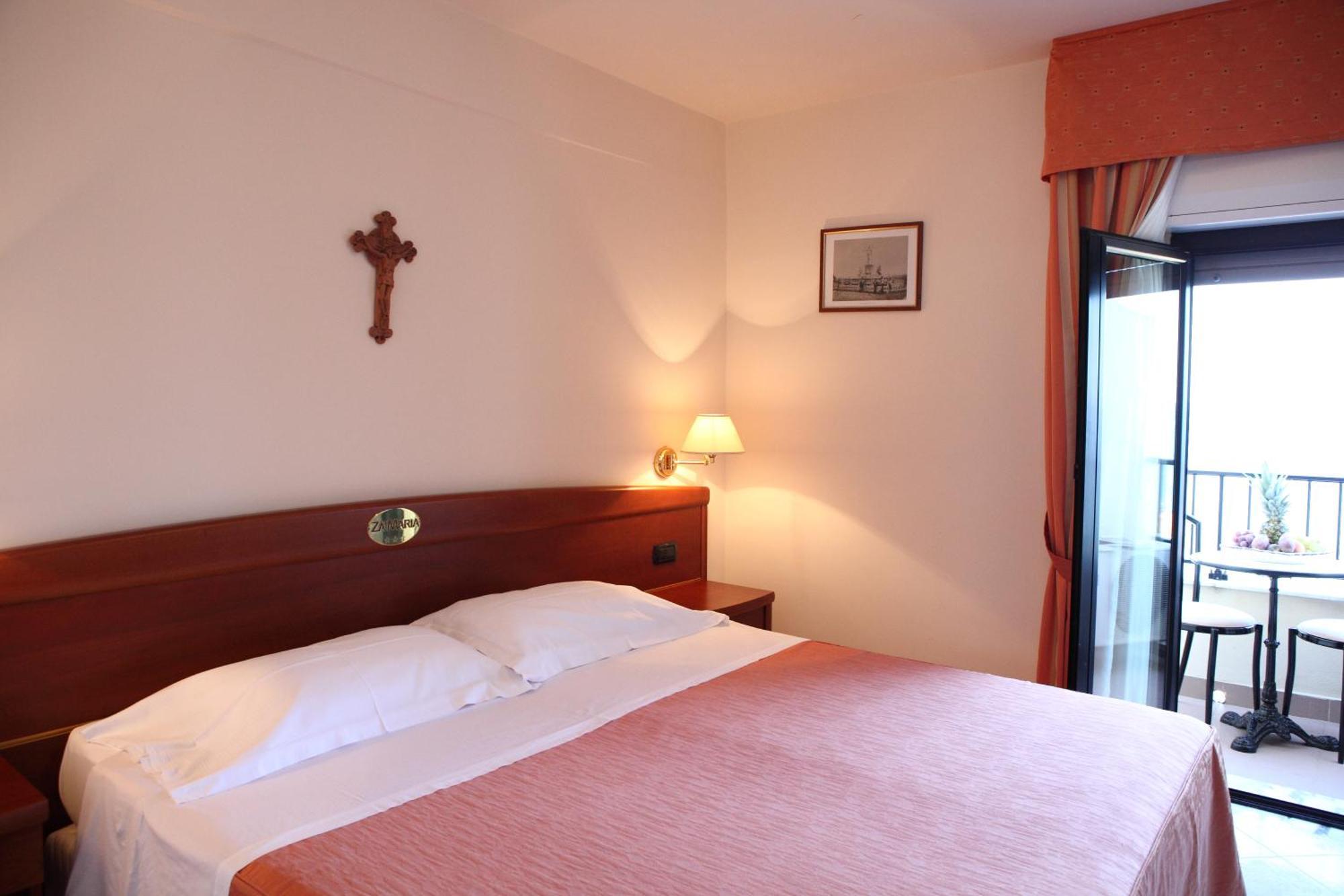 Hotel Za Maria Santo Stefano di Camastra Room photo